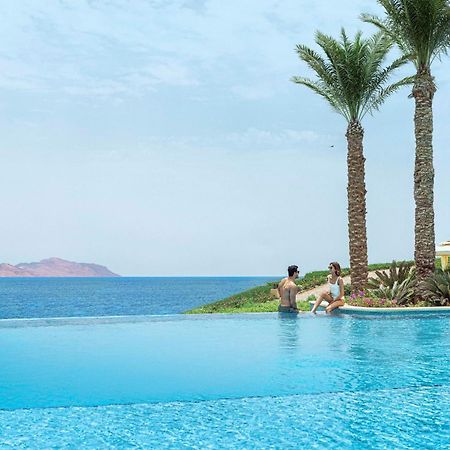 Four Seasons Resort Sharm El Sheikh Exterior photo Infinity pool at the Hilton Sharm El Sheikh